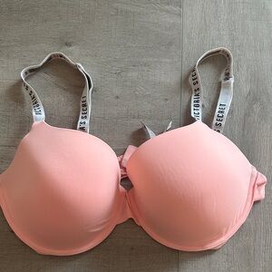 Victoria's Secret T-shirt Lightly Lined Demi Bra